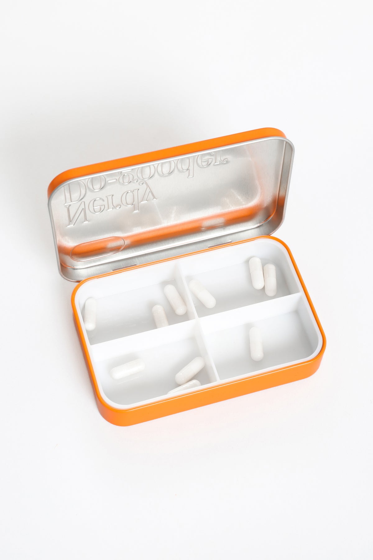 
                Travel Tin - Orange